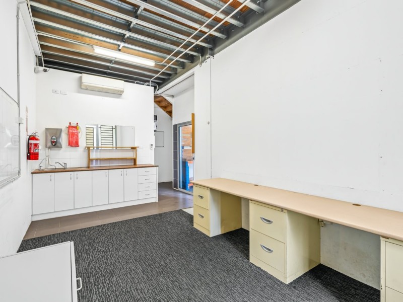 12/96 Gardens Drive, Willawong QLD 4110