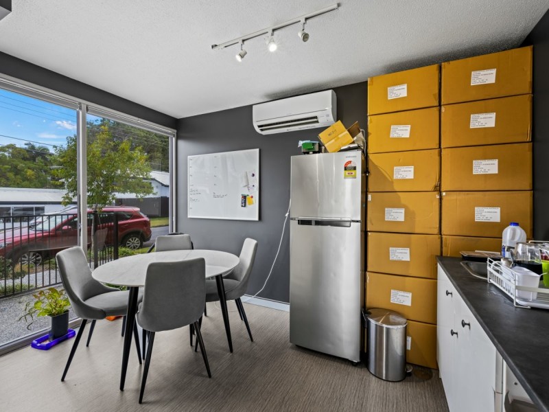 1/30 Cinderella Drive, Springwood QLD 4127