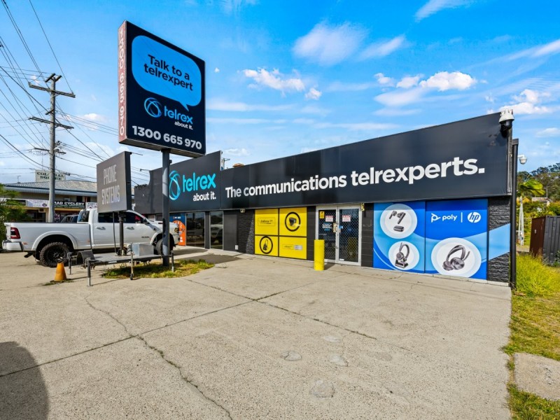 3843-3845 Pacific Highway, Tanah Merah QLD 4128