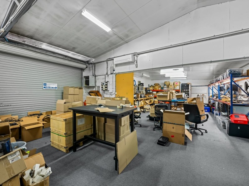 3843-3845 Pacific Highway, Tanah Merah QLD 4128