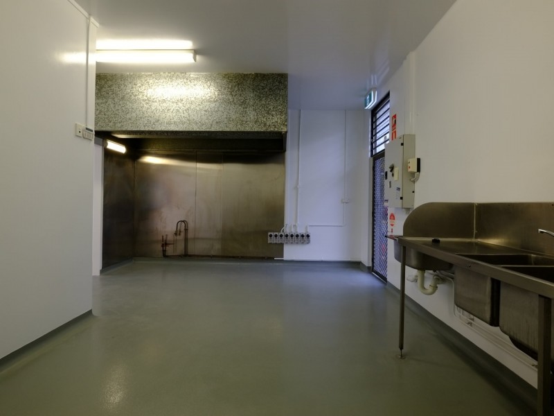 Shop 9/3-15 Dennis Road, Springwood QLD 4127