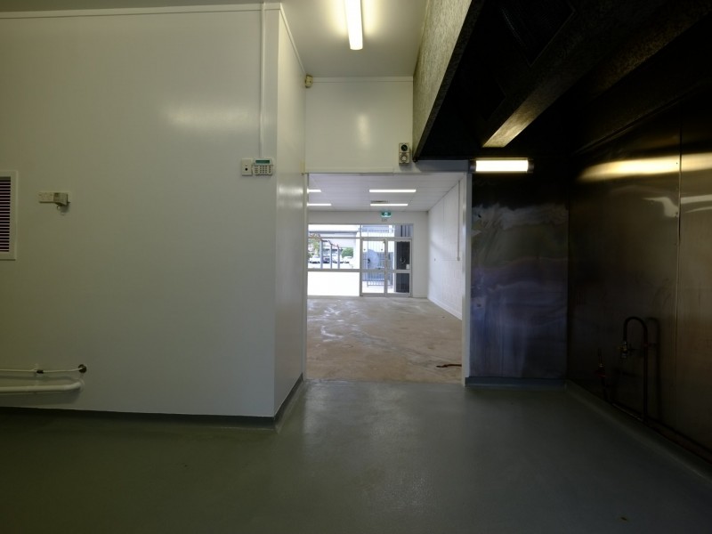 Shop 9/3-15 Dennis Road, Springwood QLD 4127