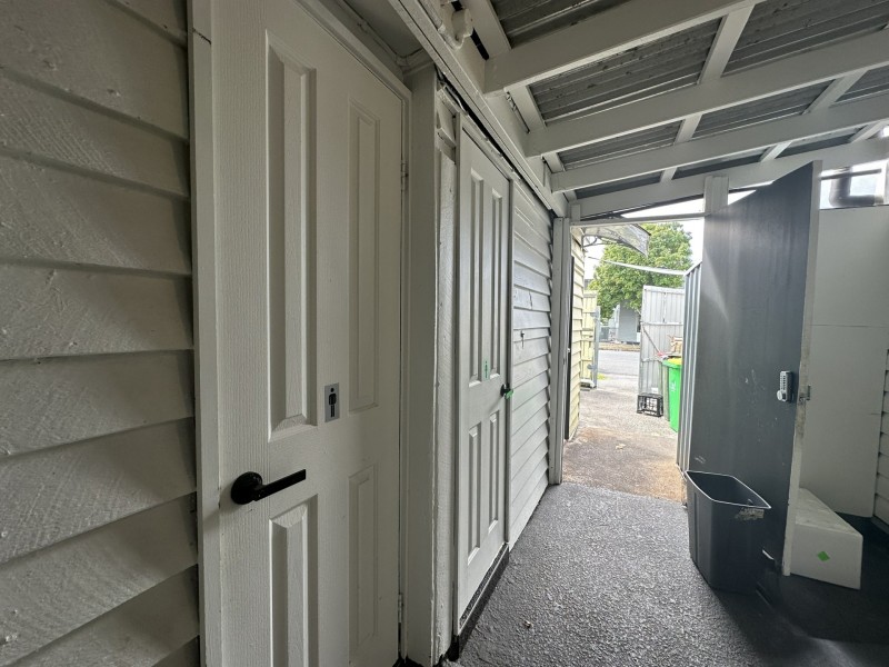 Shop B/148 Merthyr Road, New Farm QLD 4005