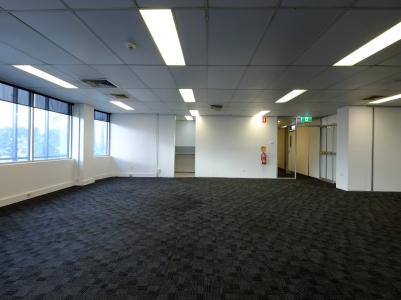 Suite 1 Level 4/3-15 Dennis Road, Springwood QLD 4127