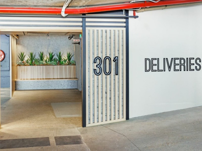 301 Coronation Drive, Milton QLD 4064