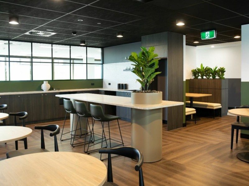 303 Coronation Drive, Milton QLD 4064