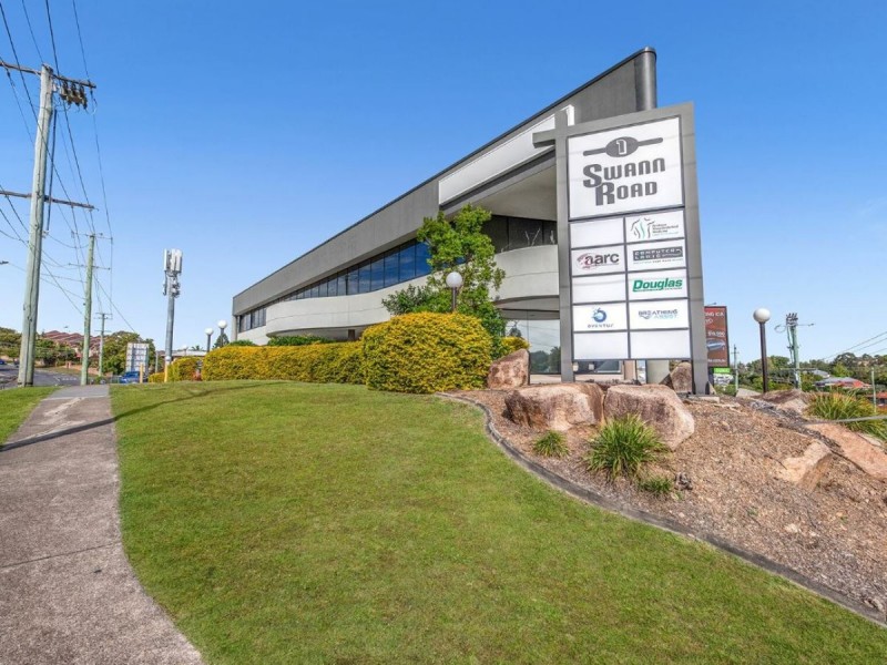 1 Swann Road, Taringa QLD 4068