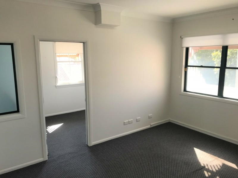 2 & 3/57 Cambridge Parade, Manly QLD 4179