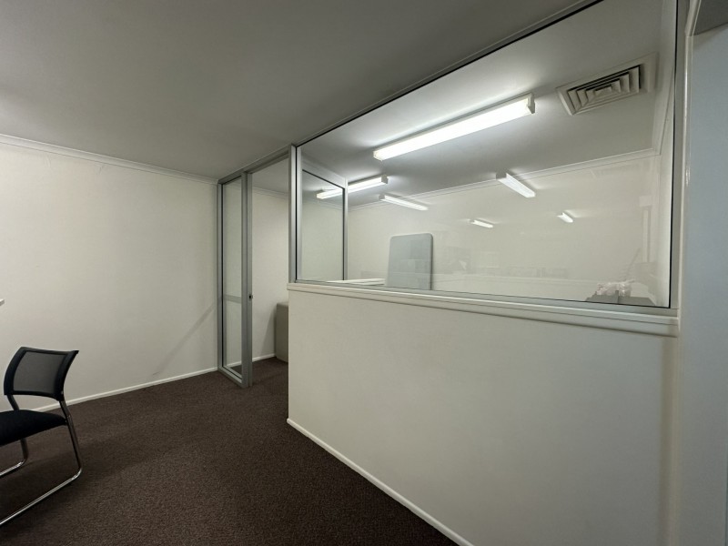 Level 1/116 Compton Road, Woodridge QLD 4114