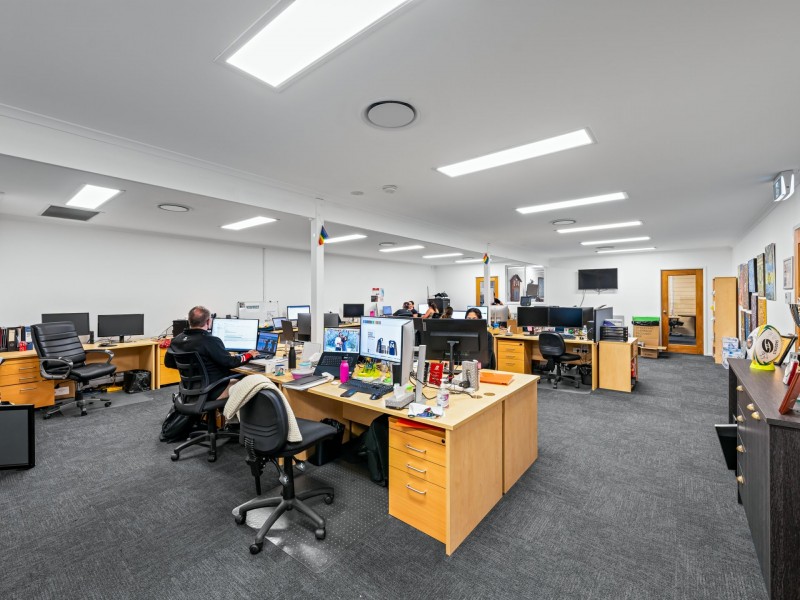 82 Bryants Road, Shailer Park QLD 4128