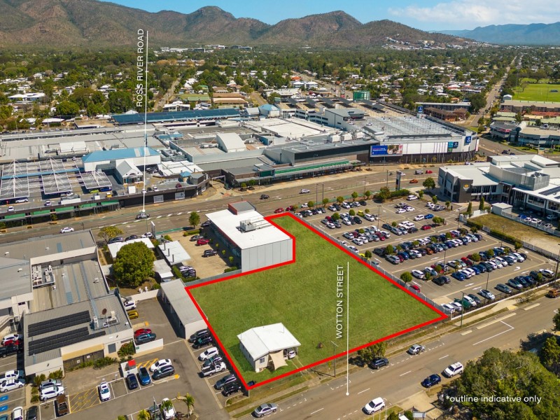 323 Ross River Road, Aitkenvale QLD 4814