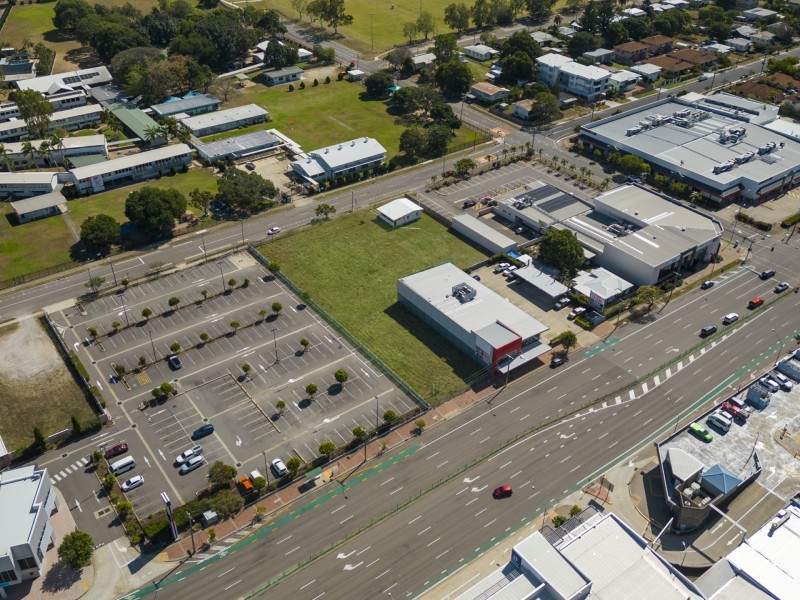 323 Ross River Road, Aitkenvale QLD 4814