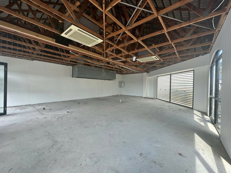 742 Creek Road, Mount Gravatt East QLD 4122