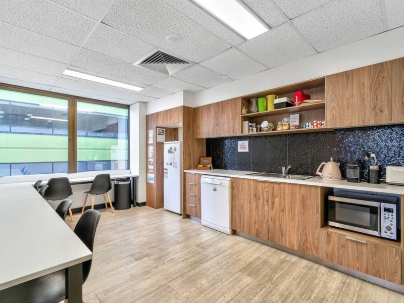 3.03, 303 Coronation Drive, Milton QLD 4064