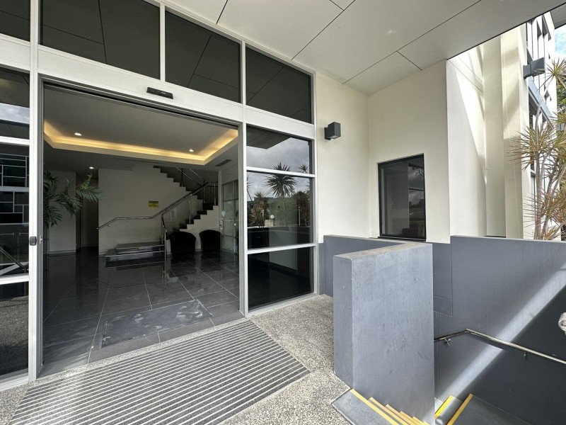 2/2740 Logan Road, Eight Mile Plains QLD 4113