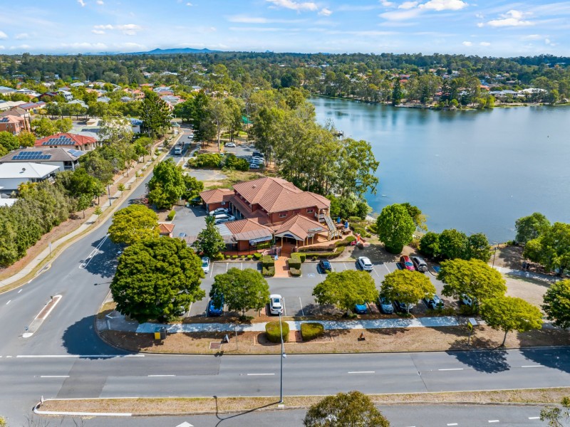 3 The Esplanade, Forest Lake QLD 4078