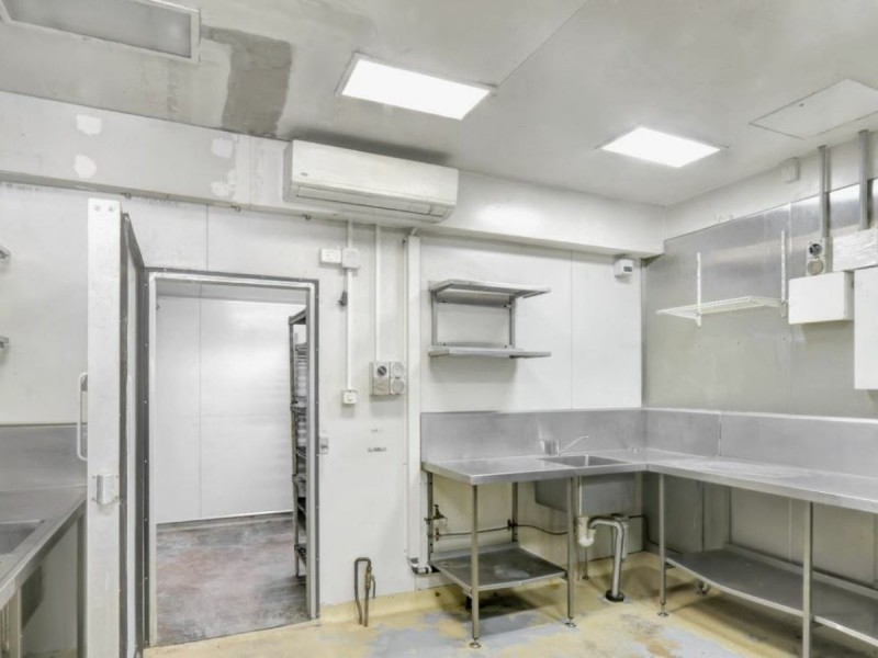 Shop 4/9 Morley Street, Toowong QLD 4066