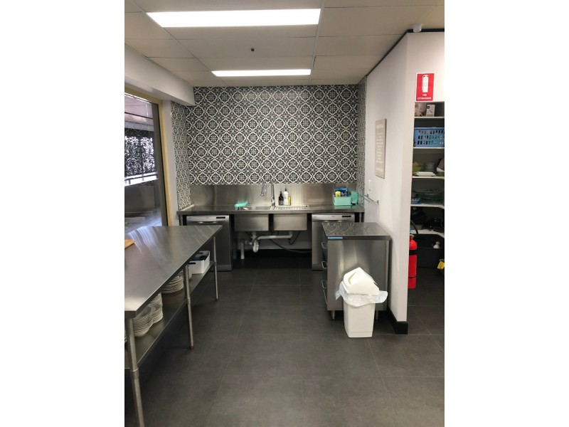 6 Paxton Street, Springwood QLD 4127