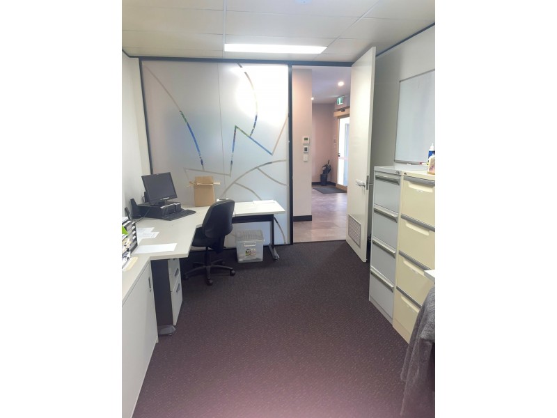 6 Paxton Street, Springwood QLD 4127