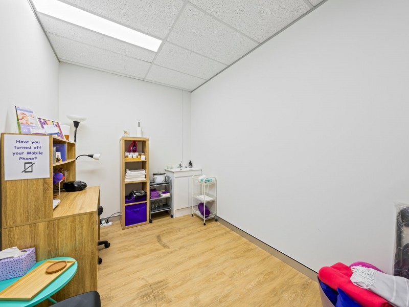 687-689 Old Cleveland Road East, Wellington Point QLD 4160