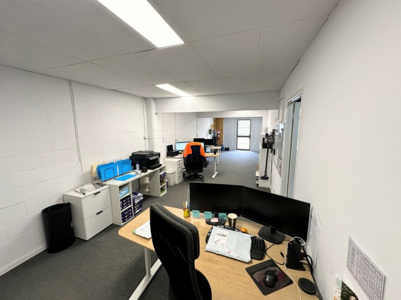 2/8 Welch Street, Underwood QLD 4119