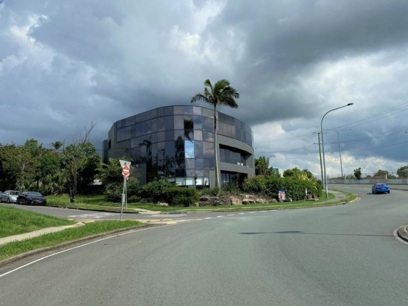 3 Westmoreland Boulevard, Springwood QLD 4127