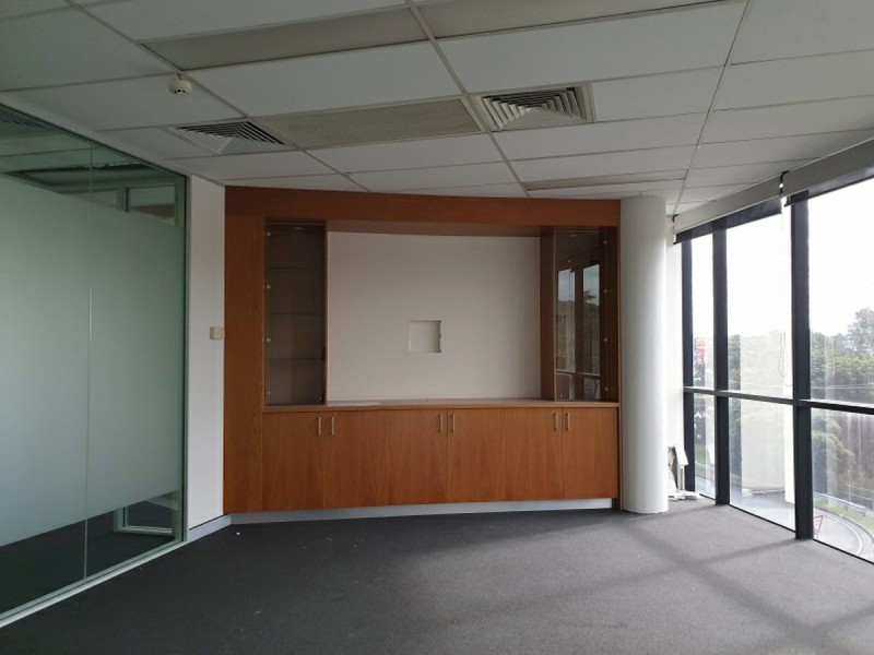 3 Westmoreland Boulevard, Springwood QLD 4127