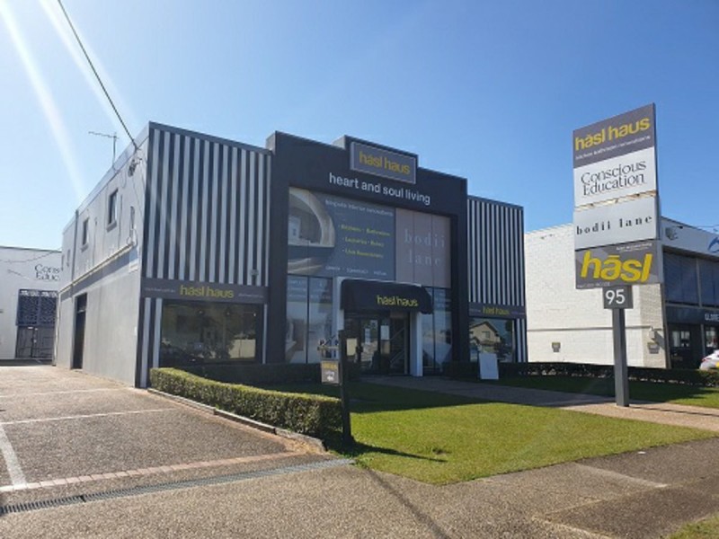 95 Ashmore Rd, Bundall QLD 4217