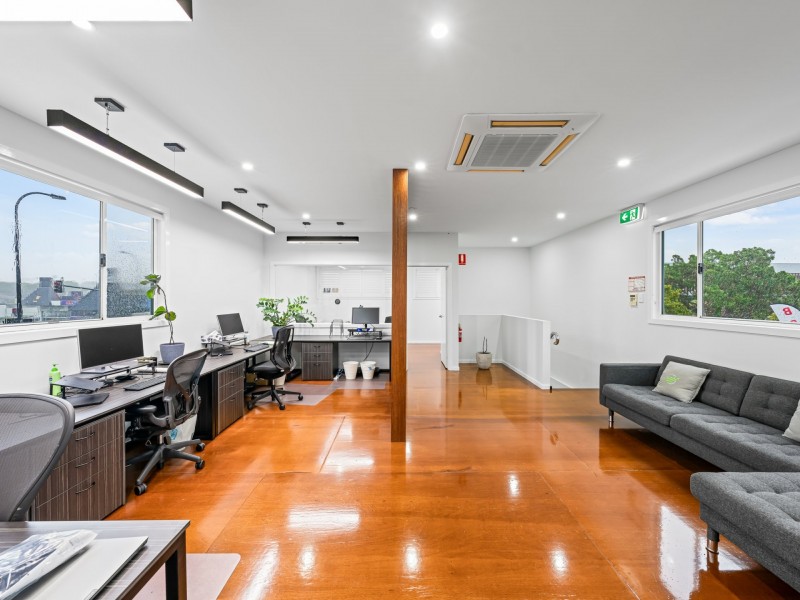 320 Oxley Avenue, Margate QLD 4019