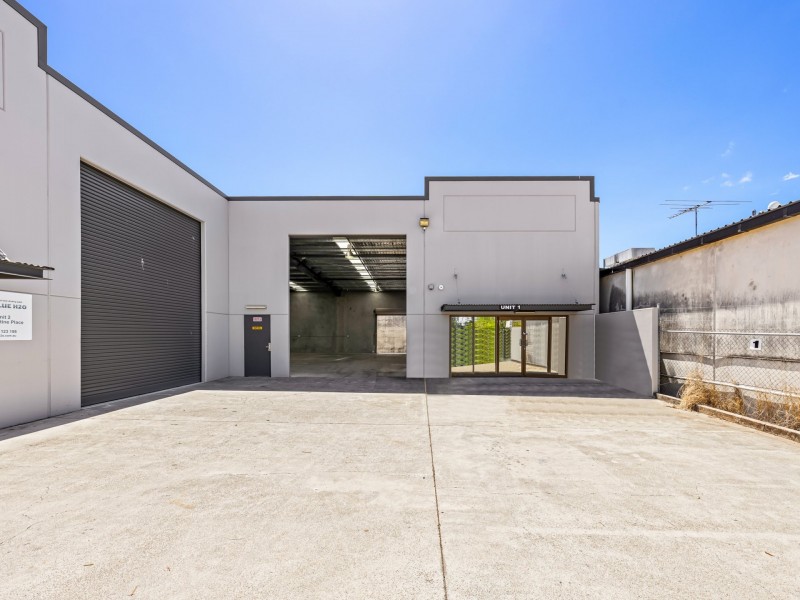 1/3 Christine Place, Capalaba QLD 4157