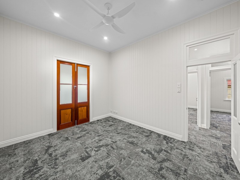 15 Didsbury Street, East Brisbane QLD 4169