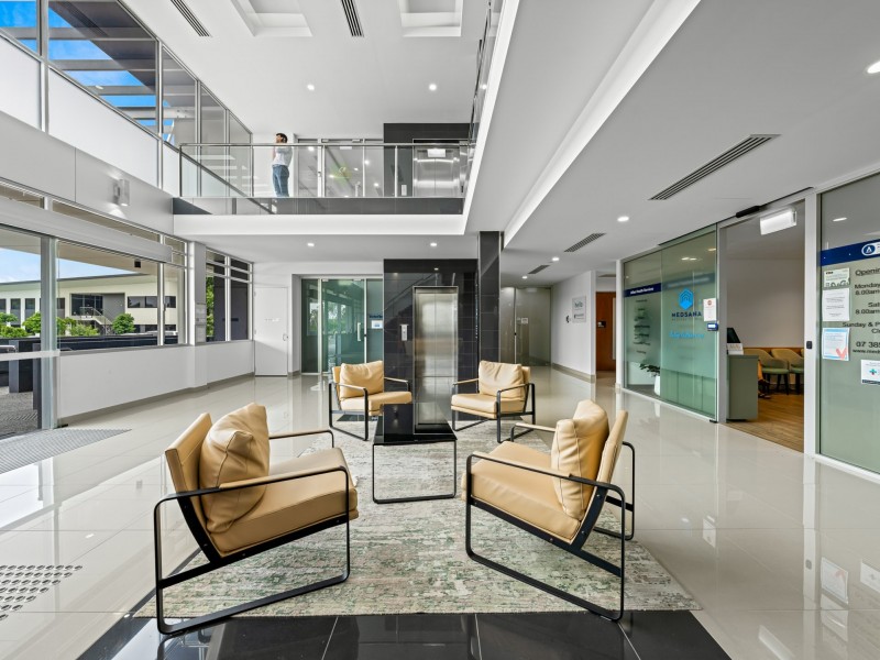 205/2700 Logan Road, Eight Mile Plains QLD 4113