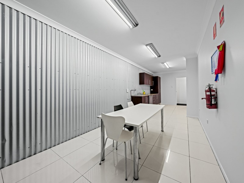 9 Godwin Street, Bulimba QLD 4171