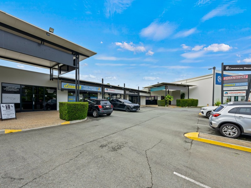 5/8 Commercial Drive, Springfield QLD 4300