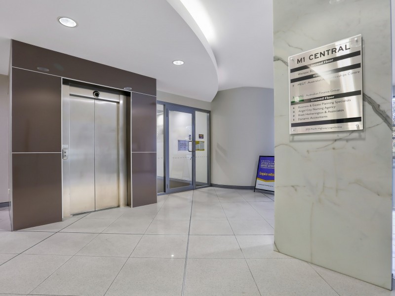 7 & 8/3950 Pacific Highway, Loganholme QLD 4129