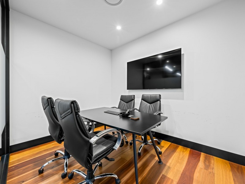 3/211 Logan Road, Woolloongabba QLD 4102