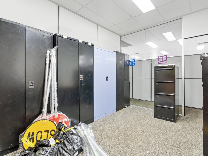 18 Vanessa Boulevard, Springwood QLD 4127