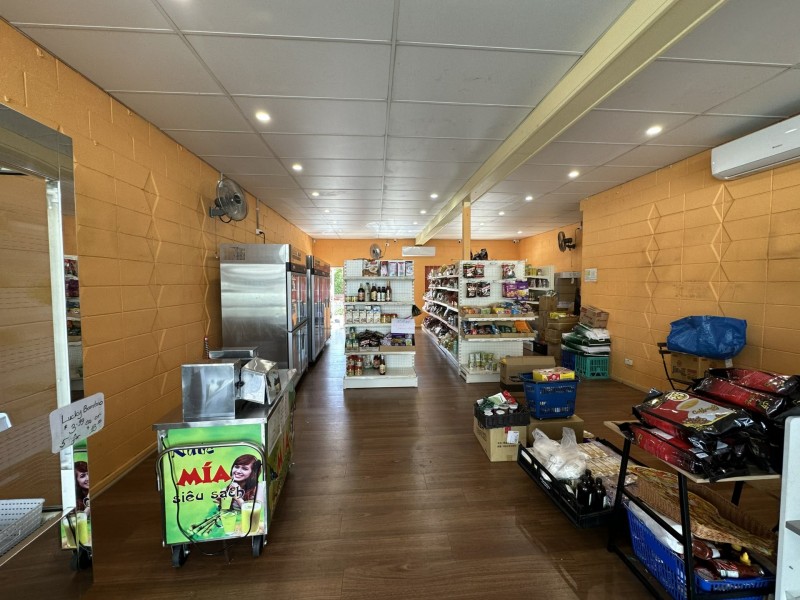 Shop 2/74 Vulture Street, West End QLD 4101