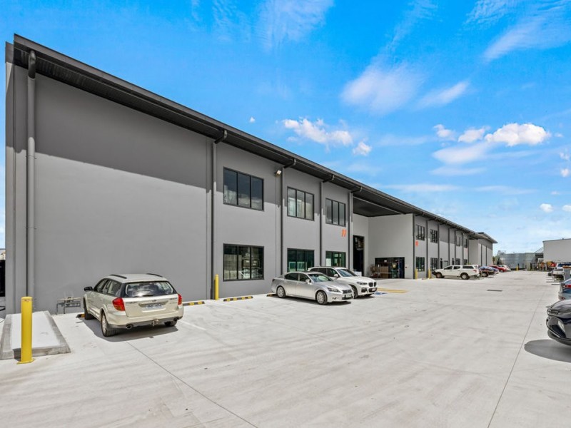 8, 9, 10 & 11/16-26 Prospect Place, Park Ridge QLD 4125