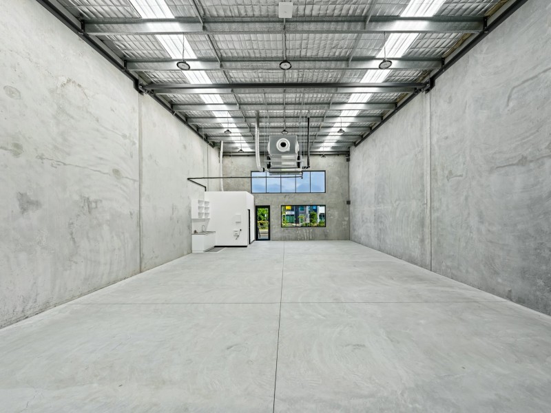 3/24 Technology Drive, Augustine Heights QLD 4300