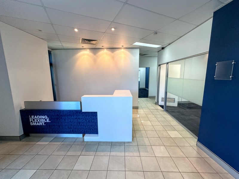 1-3/2 Jamberoo Street, Springwood QLD 4127