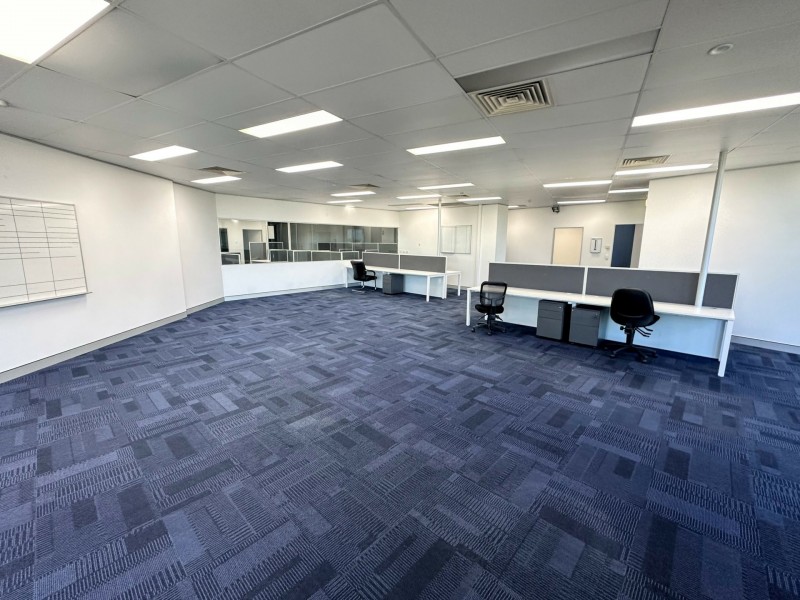 1-3/2 Jamberoo Street, Springwood QLD 4127