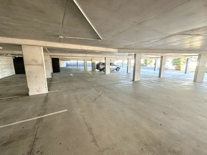 1-3/2 Jamberoo Street, Springwood QLD 4127