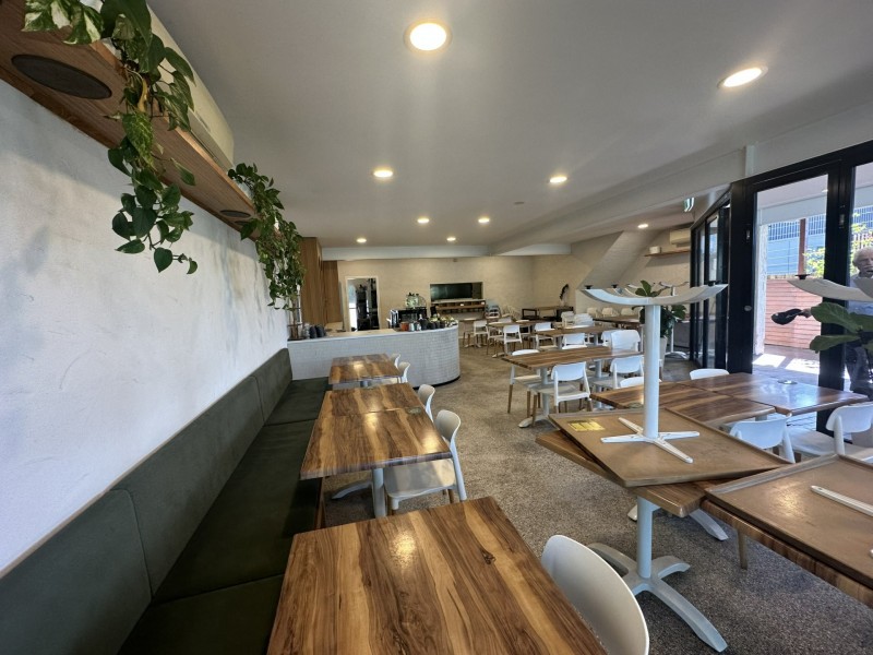 198 Old Cleveland Road, Coorparoo QLD 4151