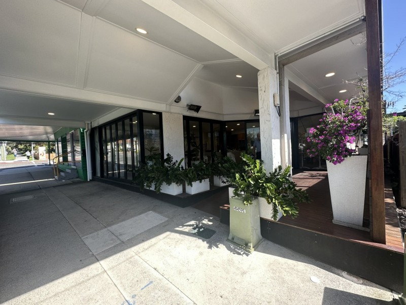 198 Old Cleveland Road, Coorparoo QLD 4151