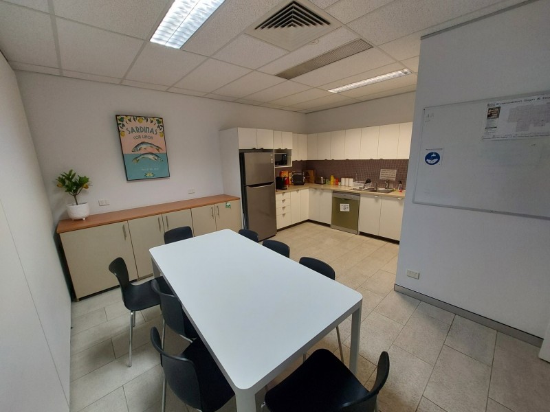 Level 1/Suite 6/10 Miles Platting Road, Eight Mile Plains QLD 4113