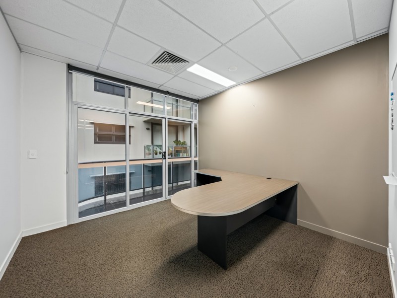 32 & 33/50-56 Sanders Street, Upper Mount Gravatt QLD 4122