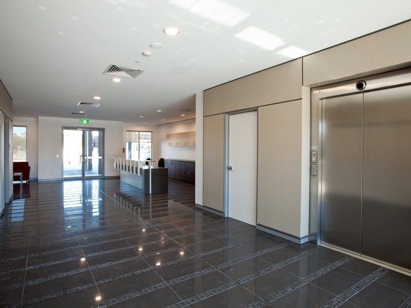 11-13 University Drive, Meadowbrook QLD 4131