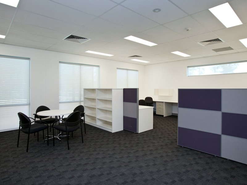 11-13 University Drive, Meadowbrook QLD 4131