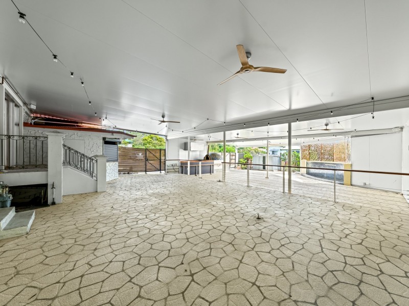 Shop 1/43-47 Brisbane Road, Newtown QLD 4305